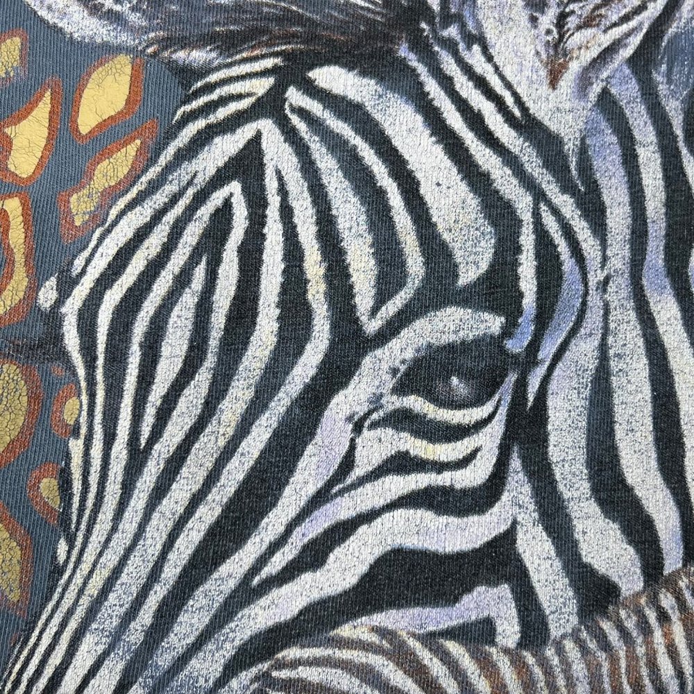 Walt Disney World Animal Kingdom Zebra T Shirt Size Large Vintage